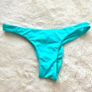 KiKiRio bikini swim bottom size S